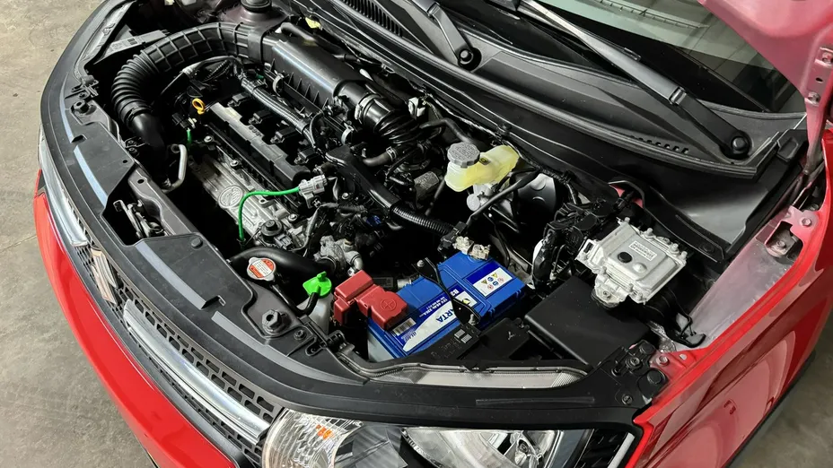 SUZUKI Ignis -