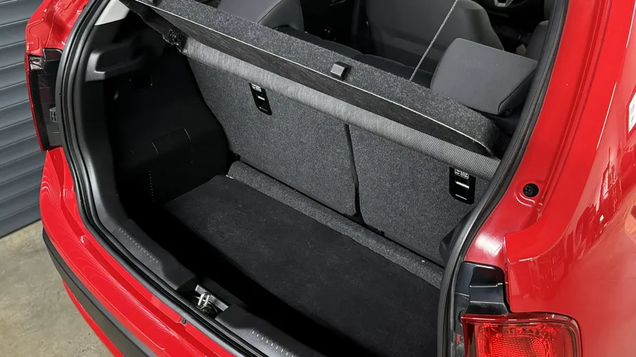 SUZUKI Ignis -