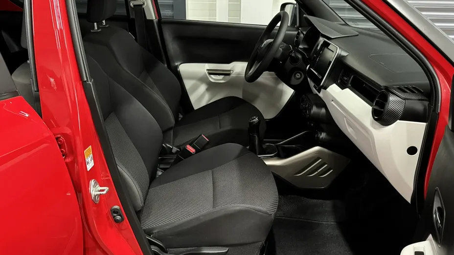 SUZUKI Ignis -