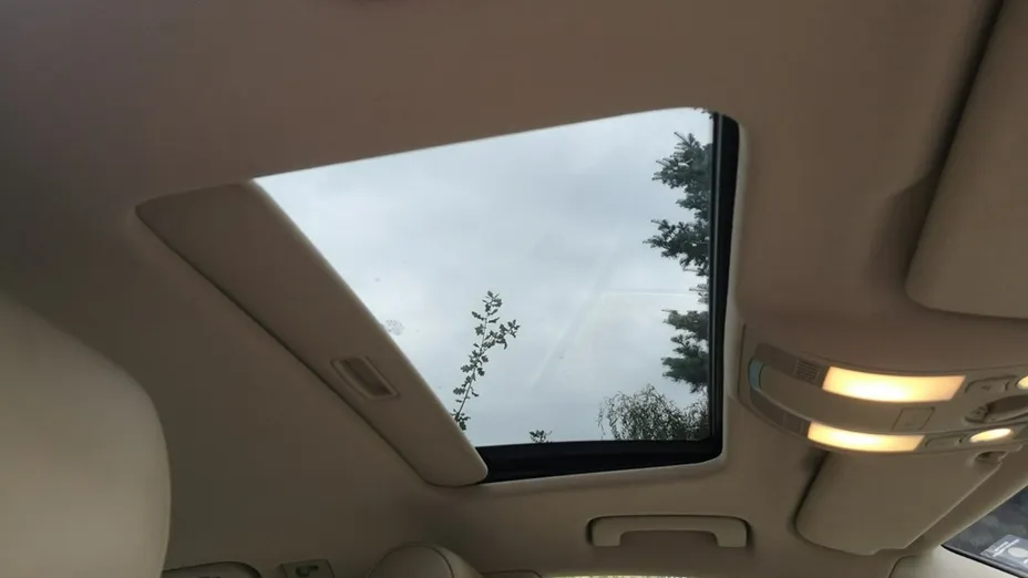 AUDI A6 -