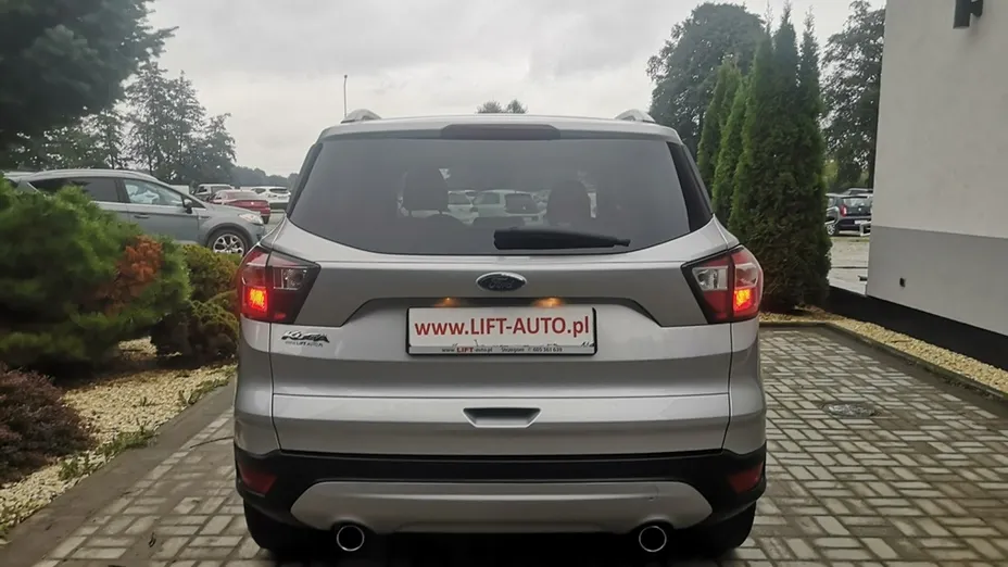 FORD Kuga -