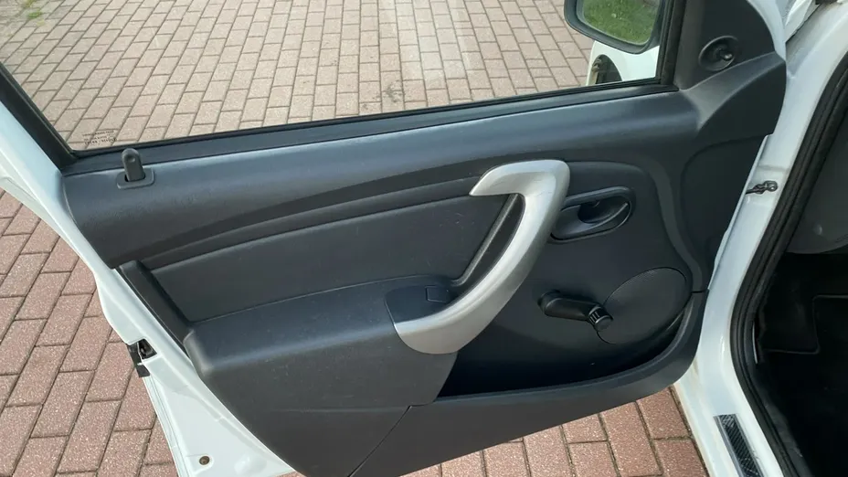 DACIA Sandero -