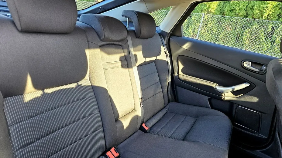 FORD Mondeo -