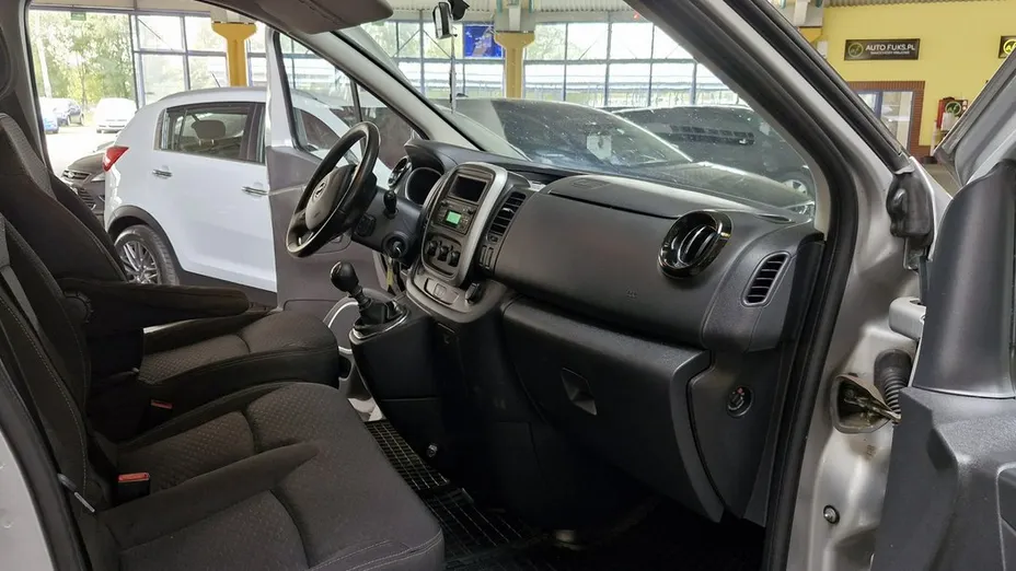 OPEL Vivaro -