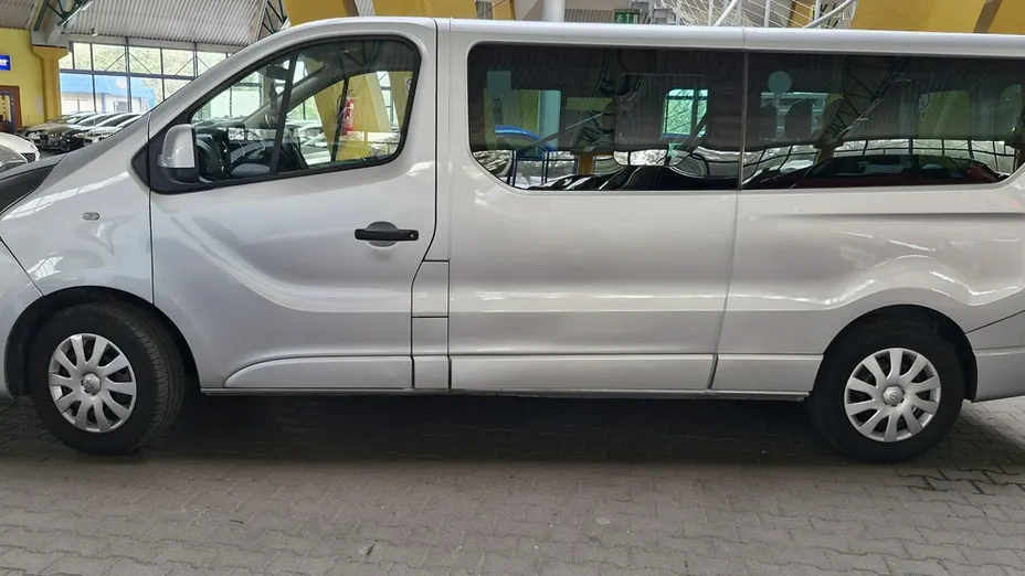 OPEL Vivaro -