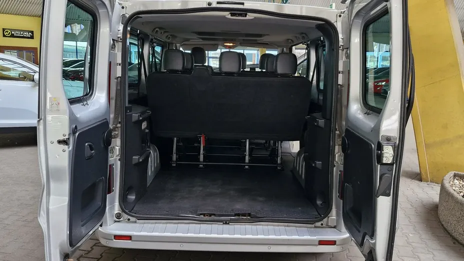 OPEL Vivaro -