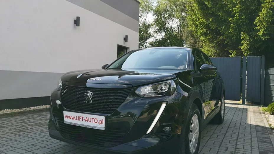 PEUGEOT 2008 -