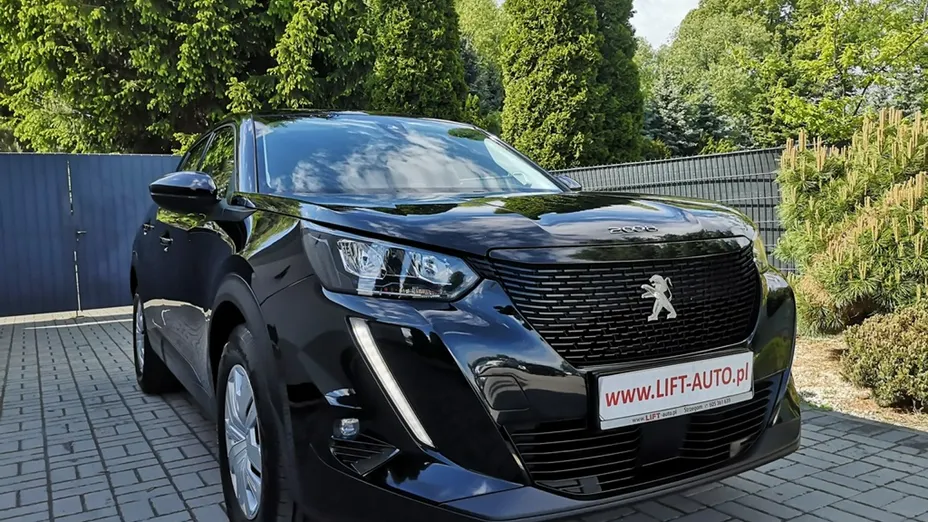 PEUGEOT 2008 -