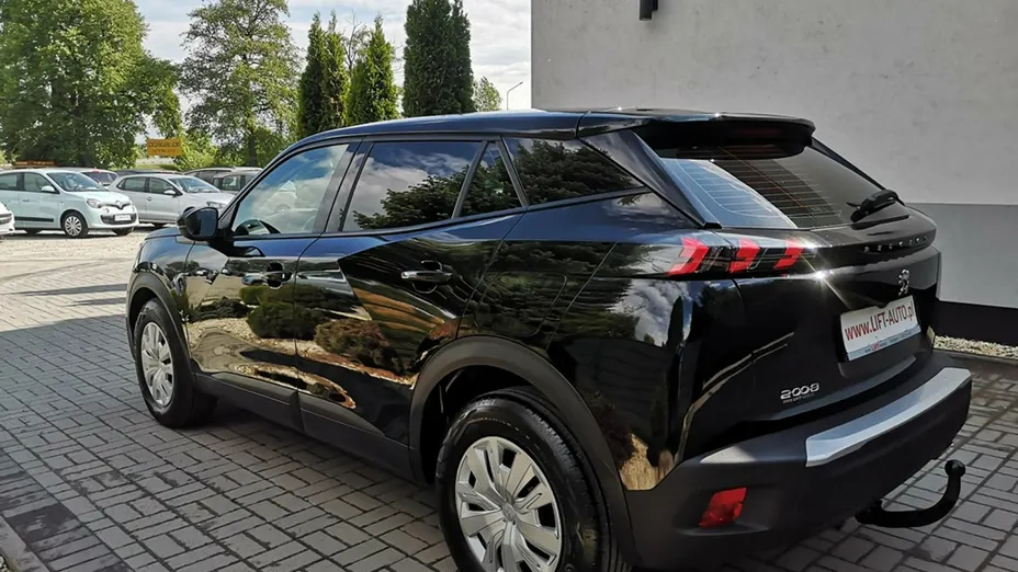 PEUGEOT 2008 -