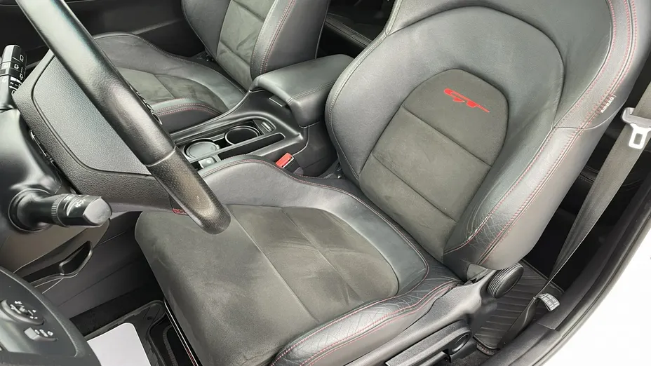 KIA ProCeed -