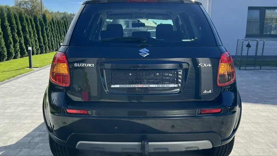 SUZUKI SX4 -