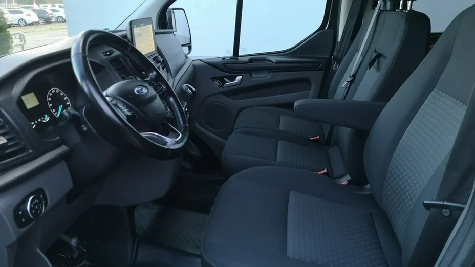 FORD Tourneo Custom -
