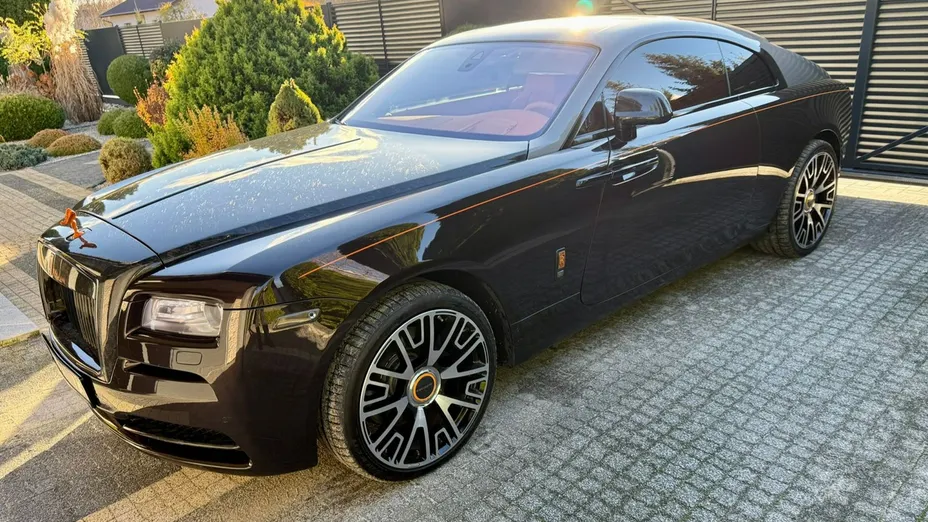ROLLS-ROYCE Wraith -