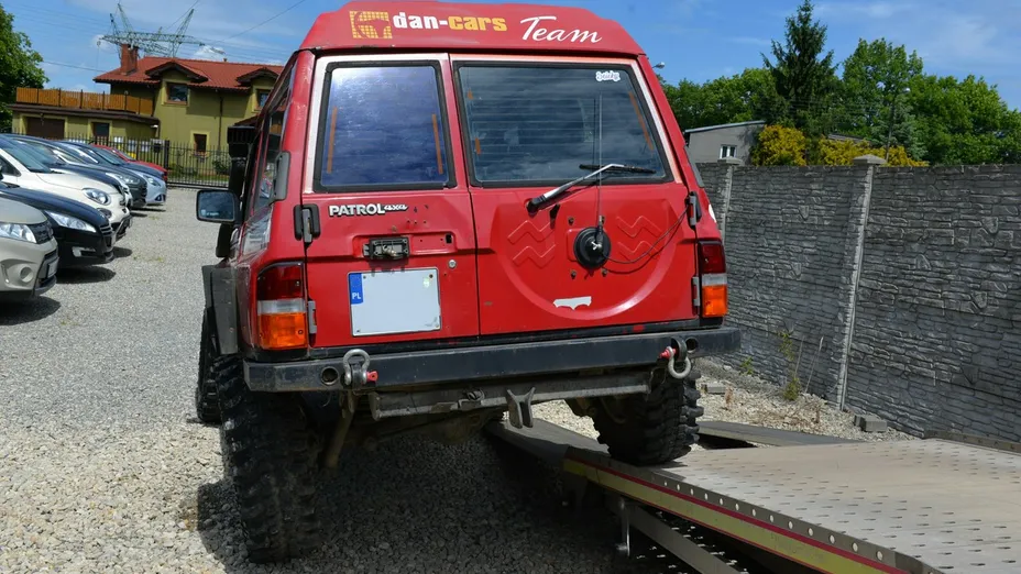 NISSAN Patrol -