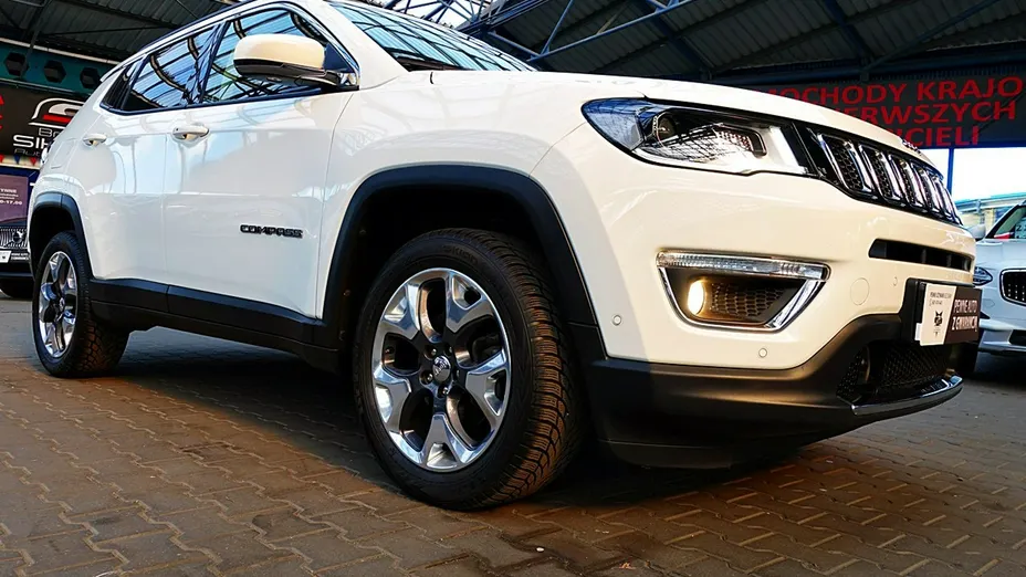 JEEP Compass -