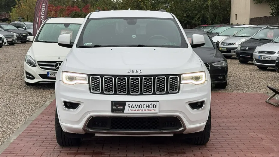 JEEP Grand Cherokee -