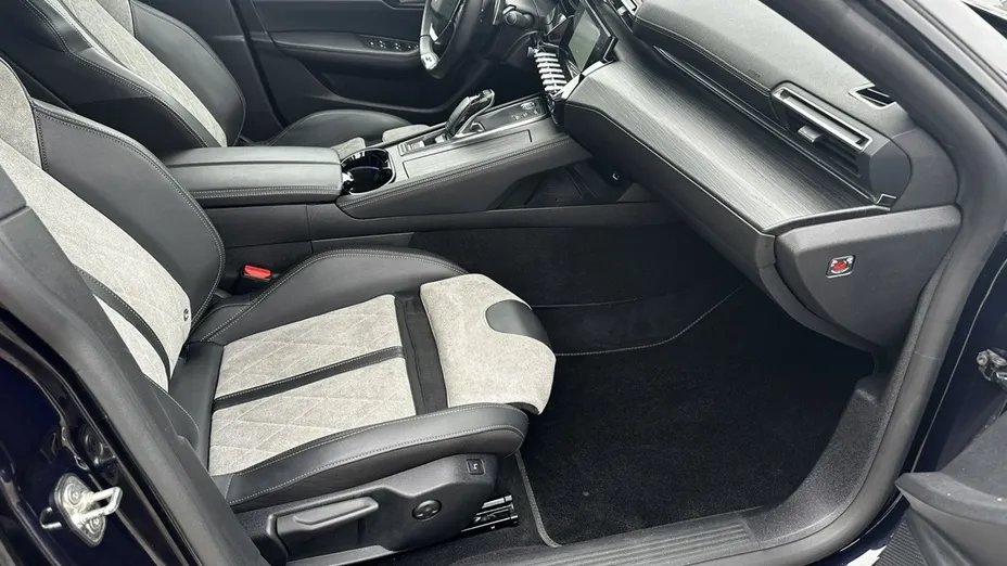 PEUGEOT 508 -