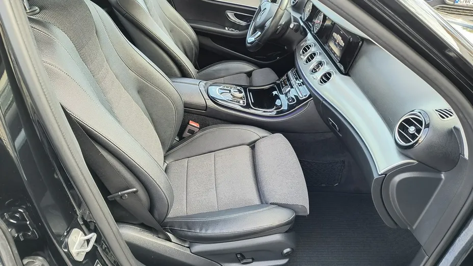 MERCEDES-BENZ E Klasa -