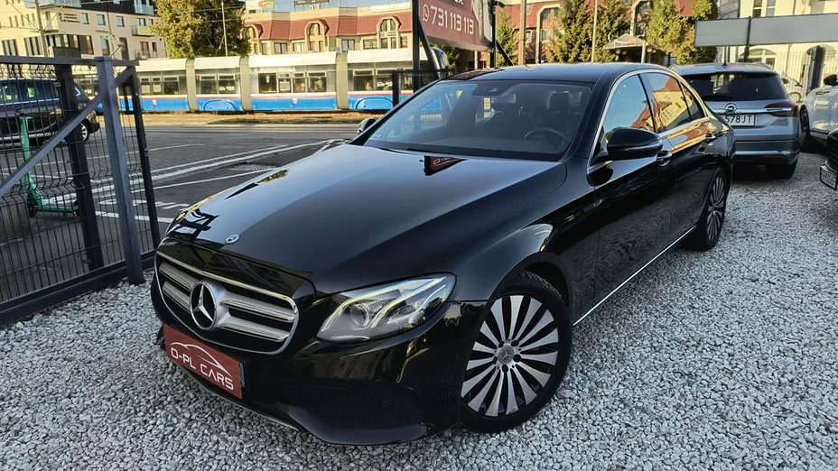 MERCEDES-BENZ E Klasa -