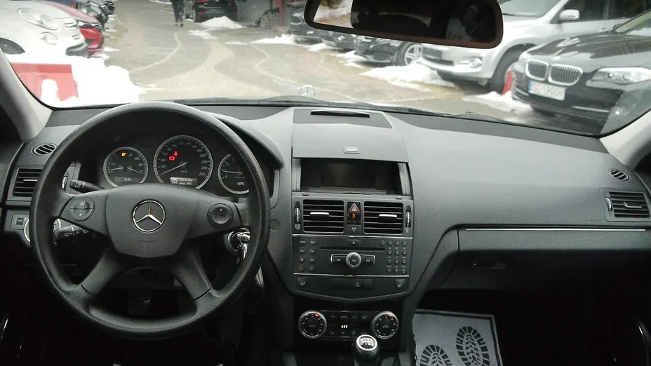 MERCEDES-BENZ C Klasa -