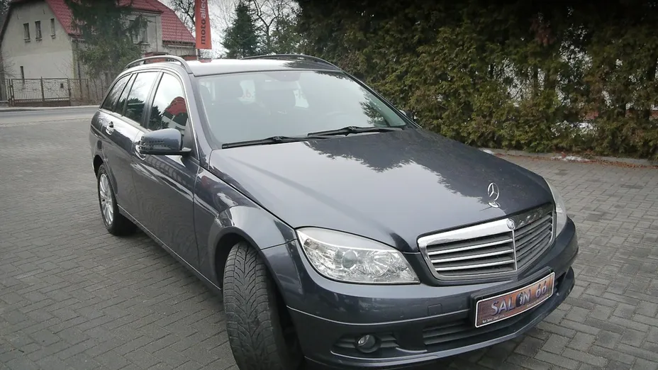 MERCEDES-BENZ C Klasa -