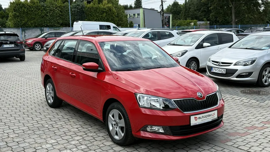 SKODA Fabia -