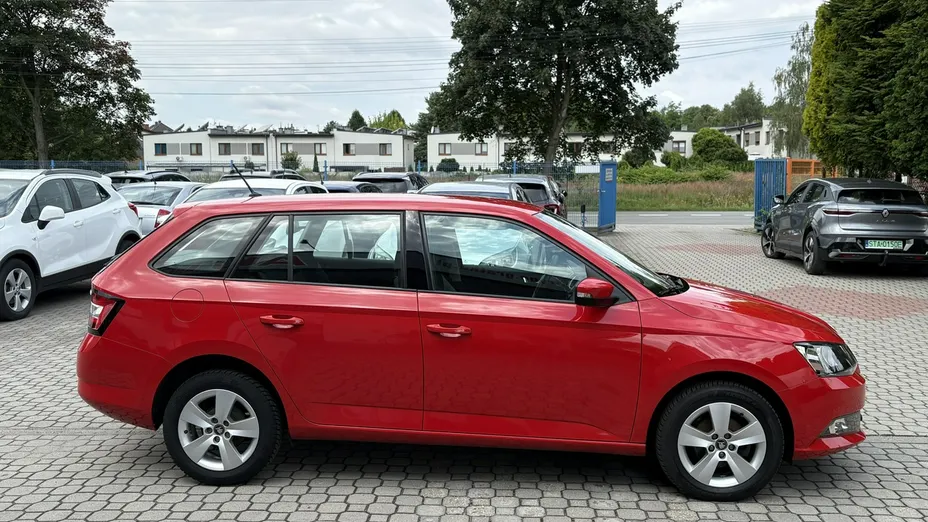 SKODA Fabia -