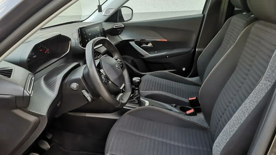 PEUGEOT 2008 -