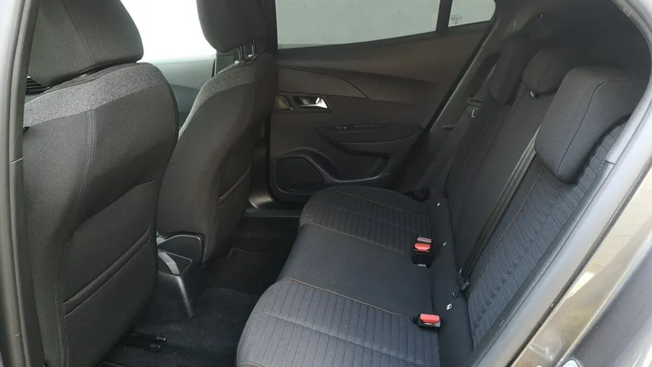 PEUGEOT 2008 -