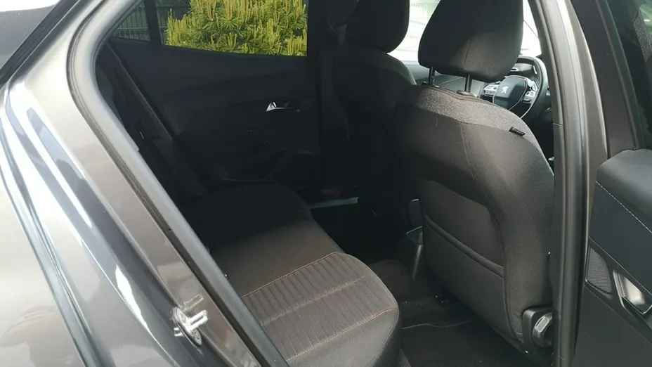 PEUGEOT 2008 -