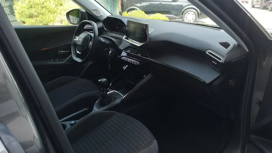 PEUGEOT 2008 -