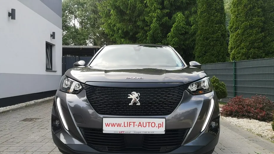 PEUGEOT 2008 -