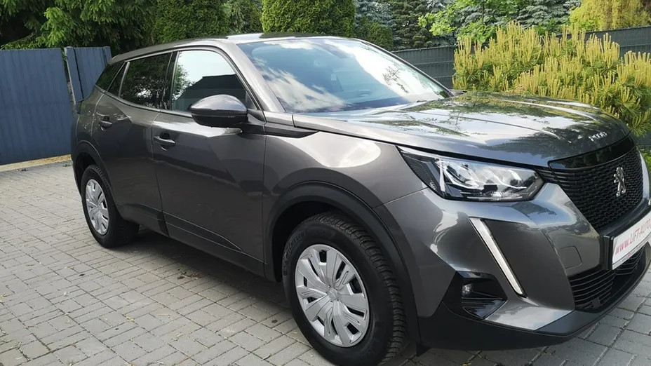 PEUGEOT 2008 -