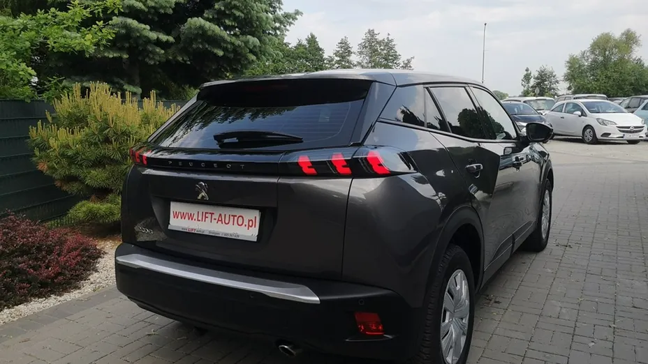 PEUGEOT 2008 -