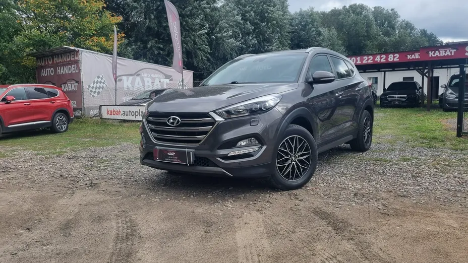 HYUNDAI Tucson -