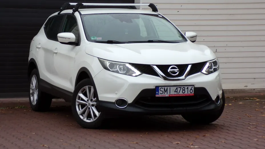 NISSAN Qashqai -