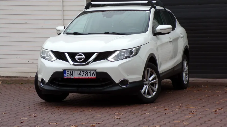 NISSAN Qashqai -