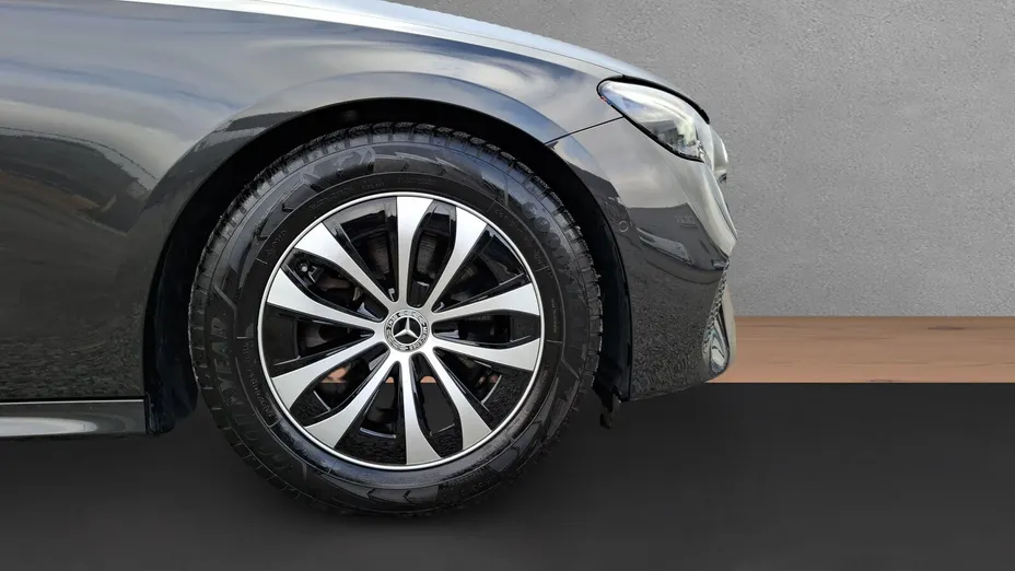 MERCEDES-BENZ E Klasa E 200 mHEV Avantgarde 9G-Tronic