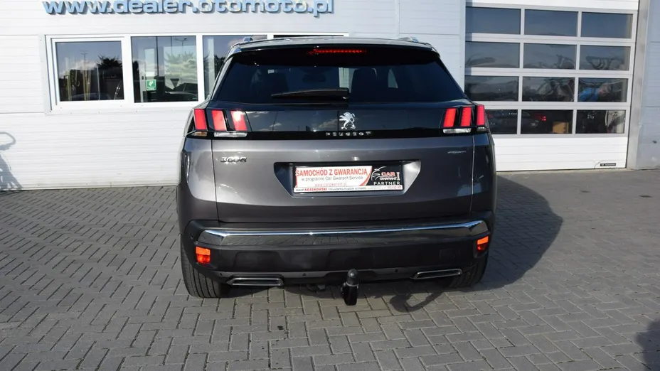 PEUGEOT 3008 -
