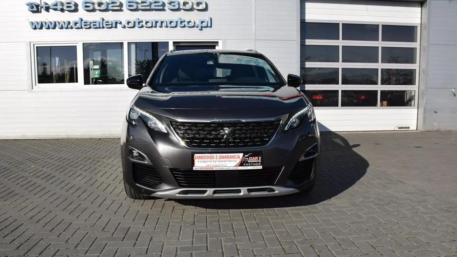 PEUGEOT 3008 -