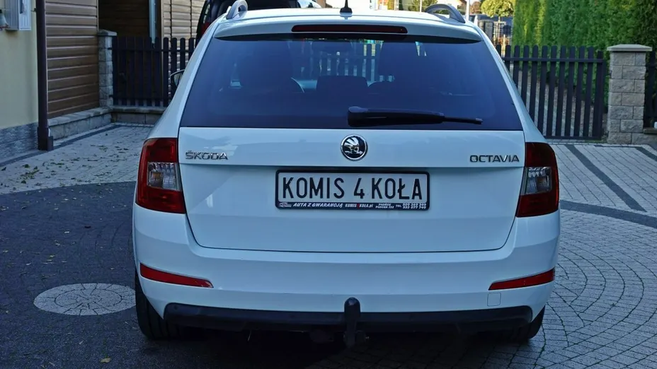 SKODA Octavia -