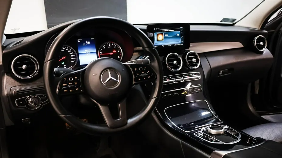 MERCEDES-BENZ C Klasa -