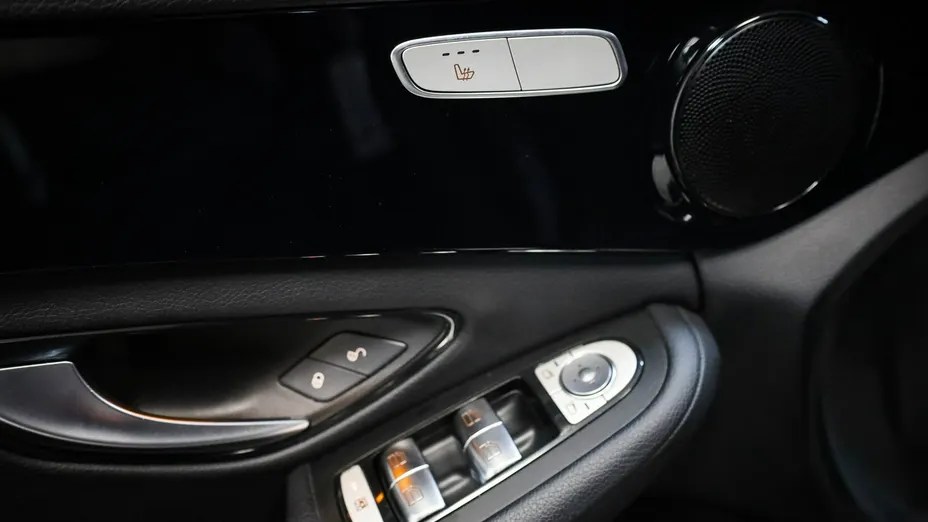 MERCEDES-BENZ C Klasa -