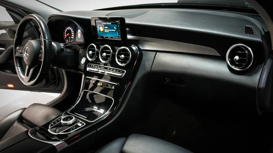 MERCEDES-BENZ C Klasa -