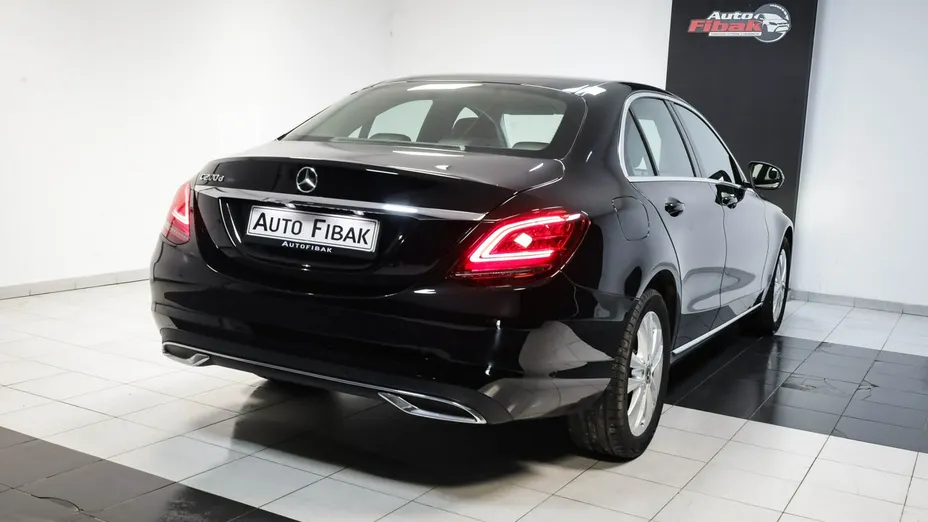 MERCEDES-BENZ C Klasa -