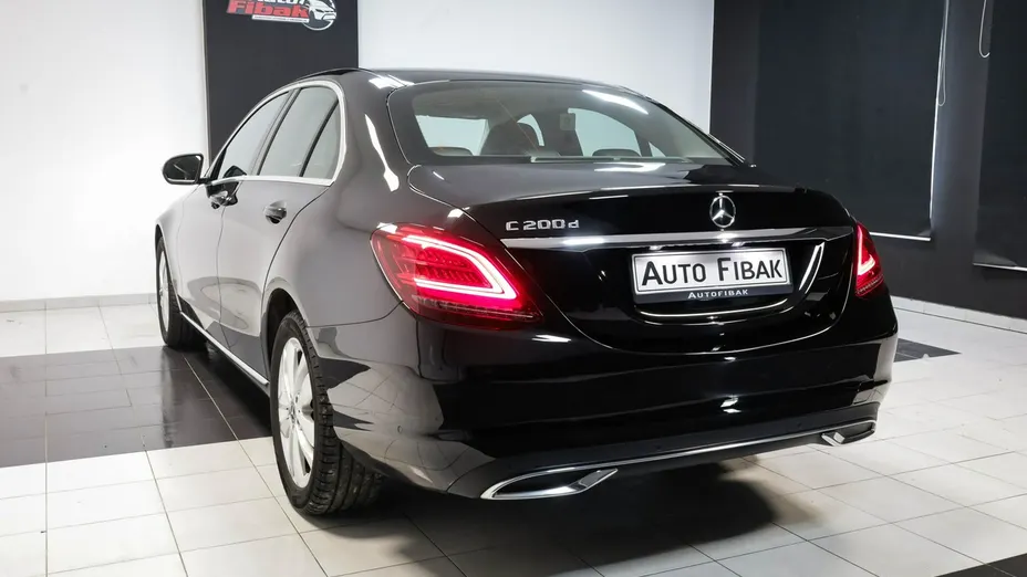 MERCEDES-BENZ C Klasa -