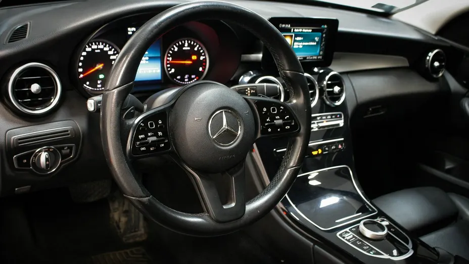 MERCEDES-BENZ C Klasa -