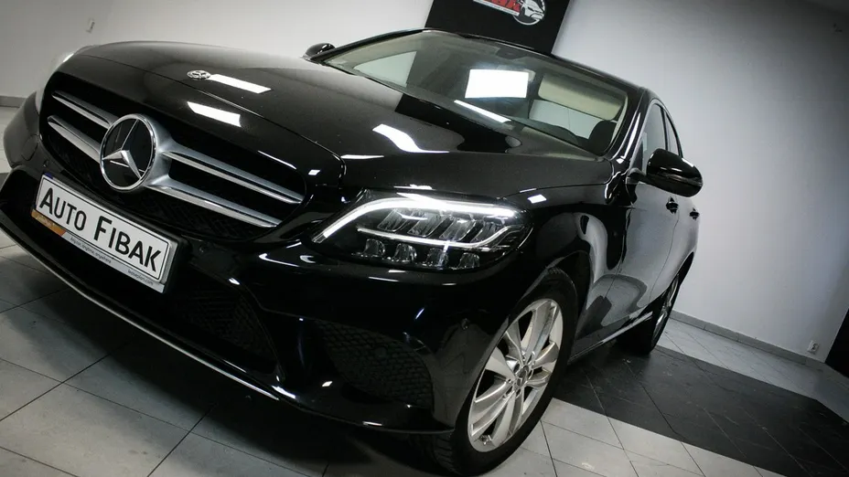 MERCEDES-BENZ C Klasa -