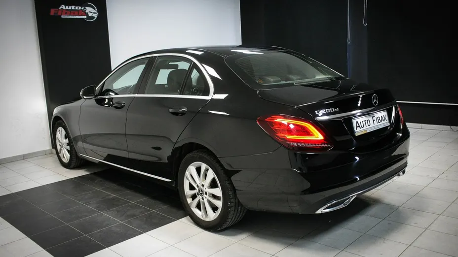 MERCEDES-BENZ C Klasa -