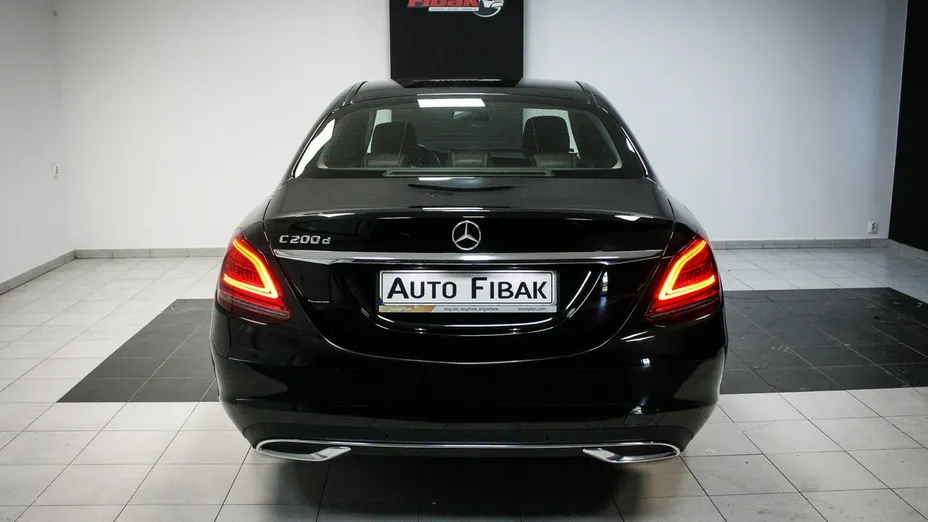 MERCEDES-BENZ C Klasa -